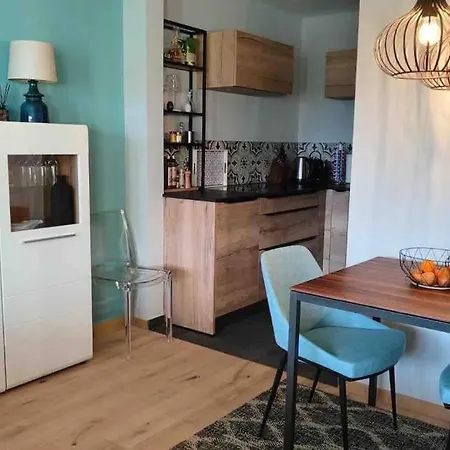 Magnifique De 2,5pcs Refait A Neuf. Apartment *